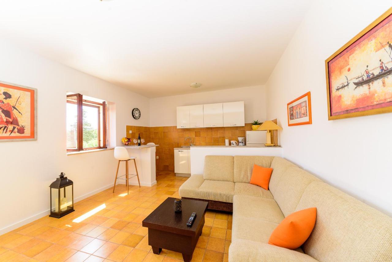 בול Apartmani Bokin מראה חיצוני תמונה