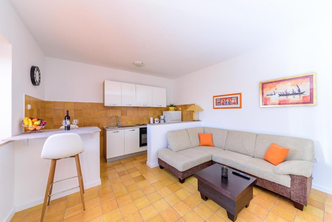 בול Apartmani Bokin מראה חיצוני תמונה