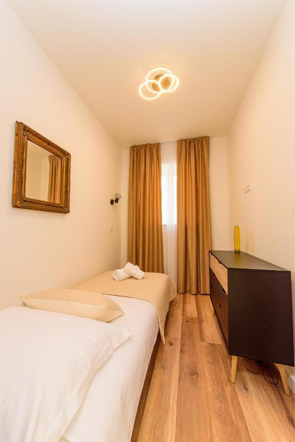 בול Apartmani Bokin מראה חיצוני תמונה